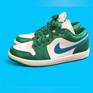 Nike Air Jordan 1 Low SE Lucky Green Aquatone Women’s 7.5 w/ Box